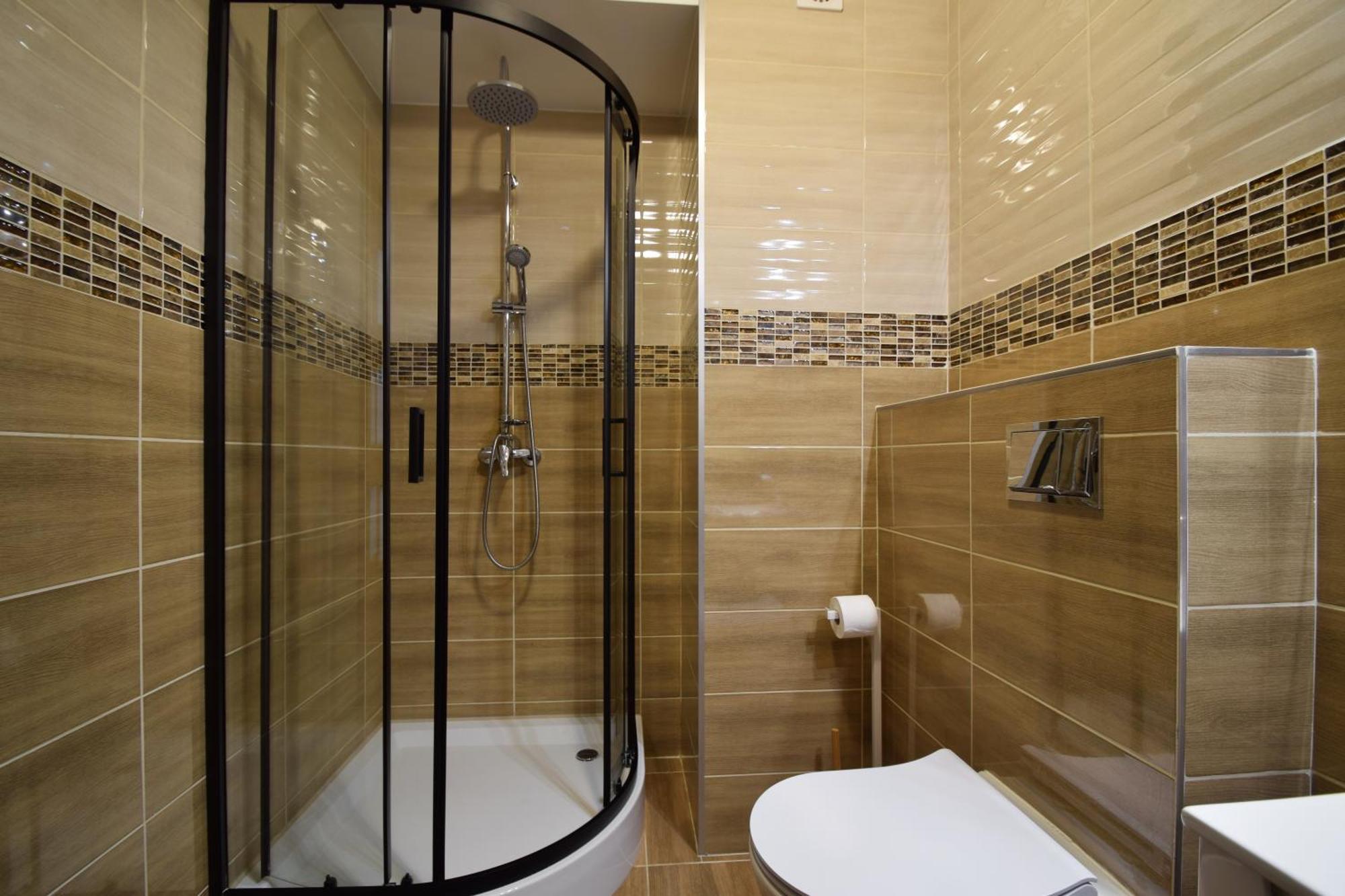 103 Olymp & Wellness *
